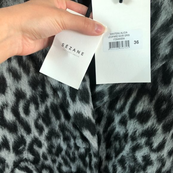 Coat - Picture 3 of 7